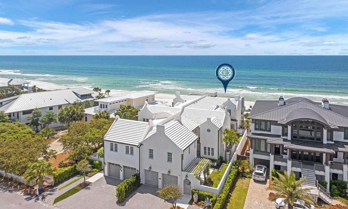 Seacrest House | Devonshire West|Private Beach Access|Gulf Front Luxury Villa with Private Pool