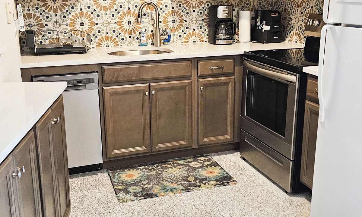 Golden Beach House | Dog friendly - 628 - One small, less than 25 lb. dog