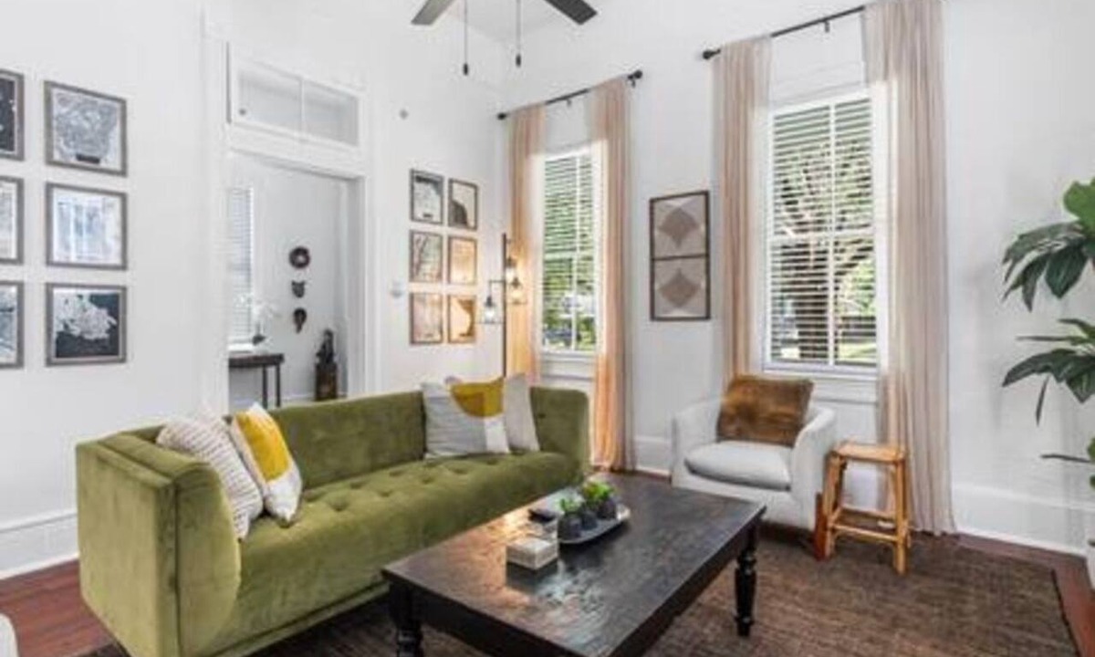 Mobile Cottage | Downtown 3BR Cottage: 5m Walk + Pets OK