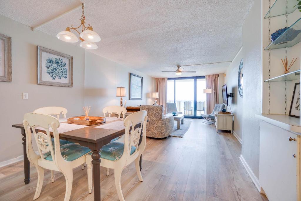 Gulf Lagoon Beach Apartment | Dunes of Panama Beach Resort by Panhandle Getaways