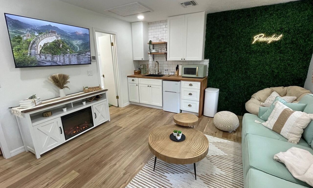 Lake Mary Cottage | Early Check In Lake Mary Last-Minute Deal! Crystal Springs Adventure Awaits