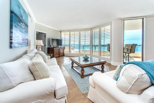 Holiday Isle Apartment | East Pass 605