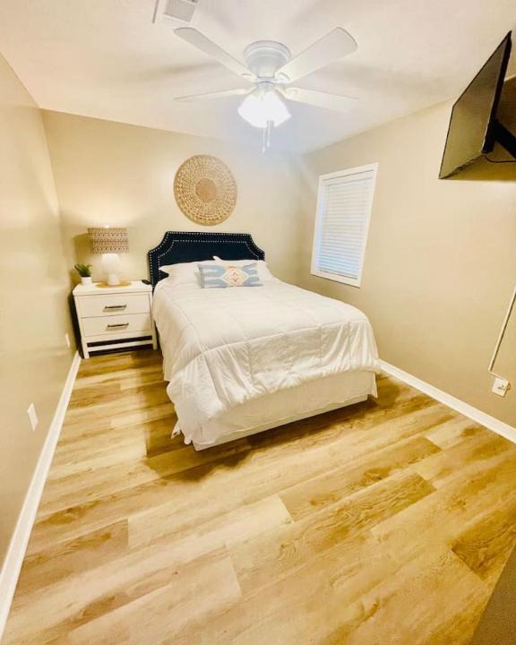 Hammond Apartment | Eastgate 22A