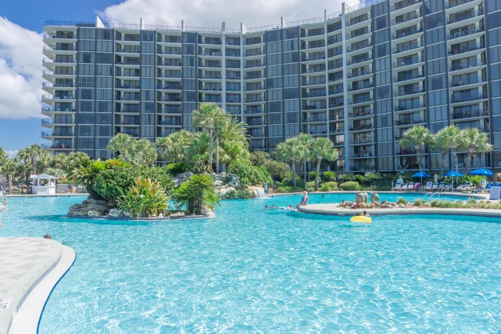 Panama City Beach Apartment | Edgewater Beach & Golf Resort by Panhandle Getaways