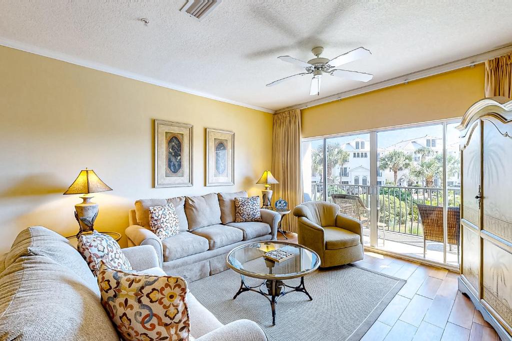 Frangista Beach Apartment | Emerald Water 207