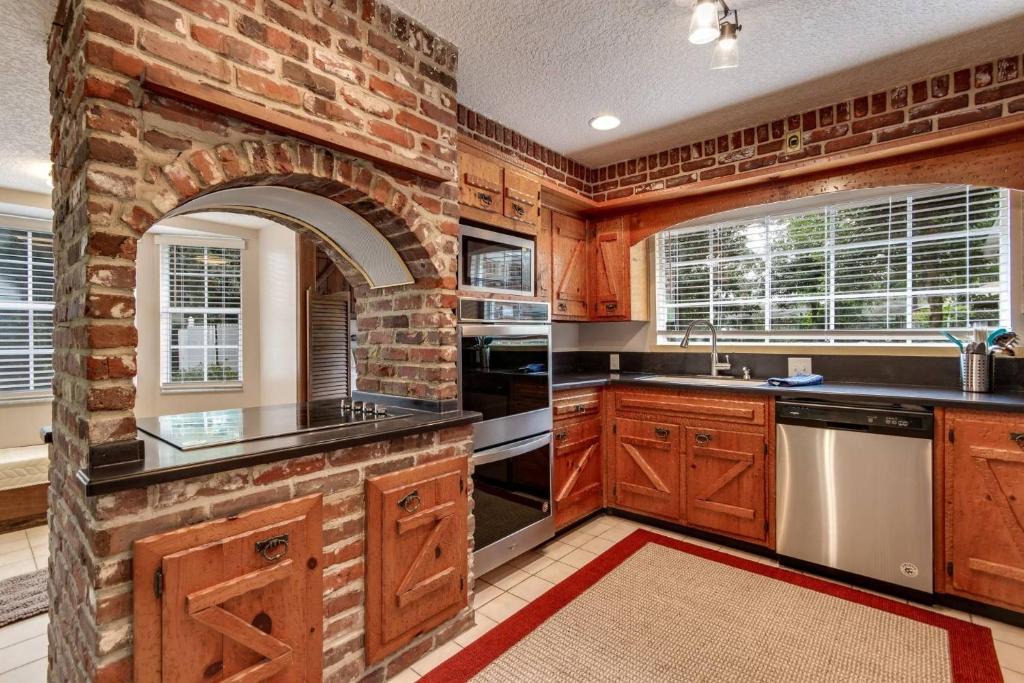 Orange Park House | English Cottage Pool Home - Florida Style