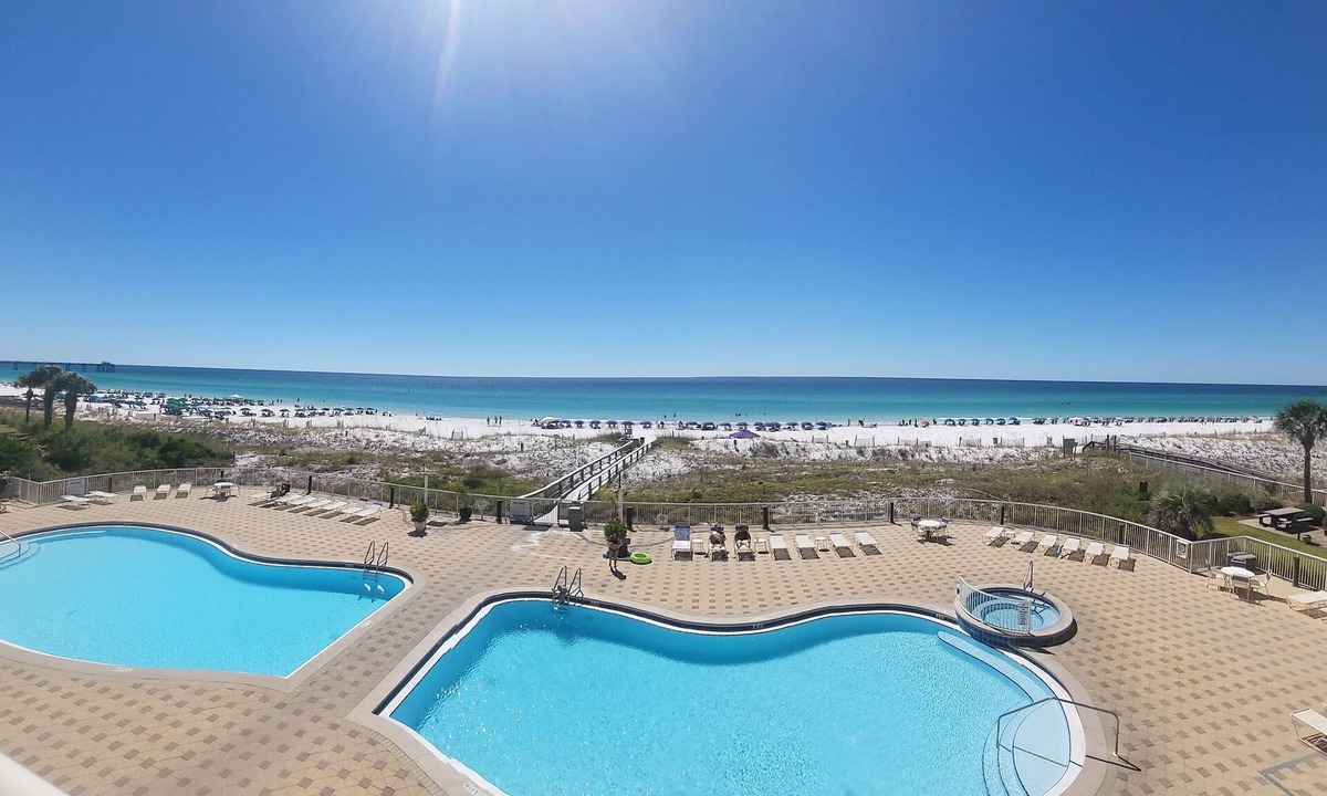 Fort Walton Beach - Destin Condo | Exceptional Luxury Gulf-Front Condo at Summer Place!