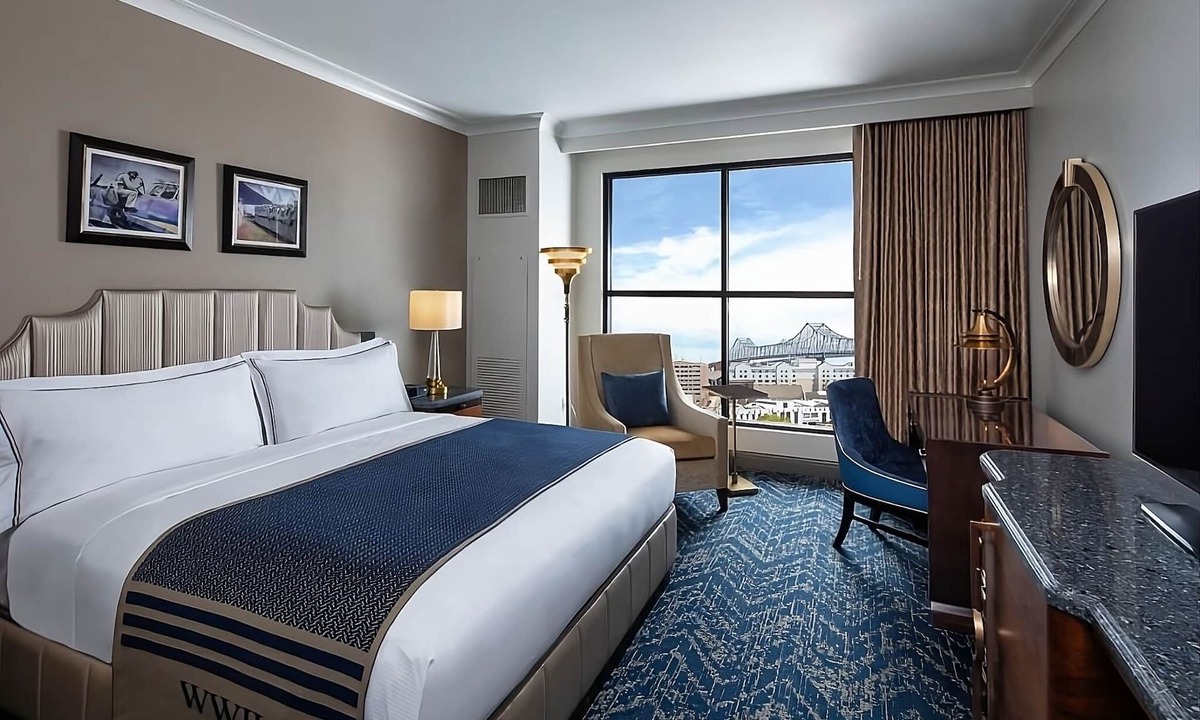 Arts/Warehouse District Hotel | Explore the City of Jazz! Quick Drive to New Orleans Jazz Museum!