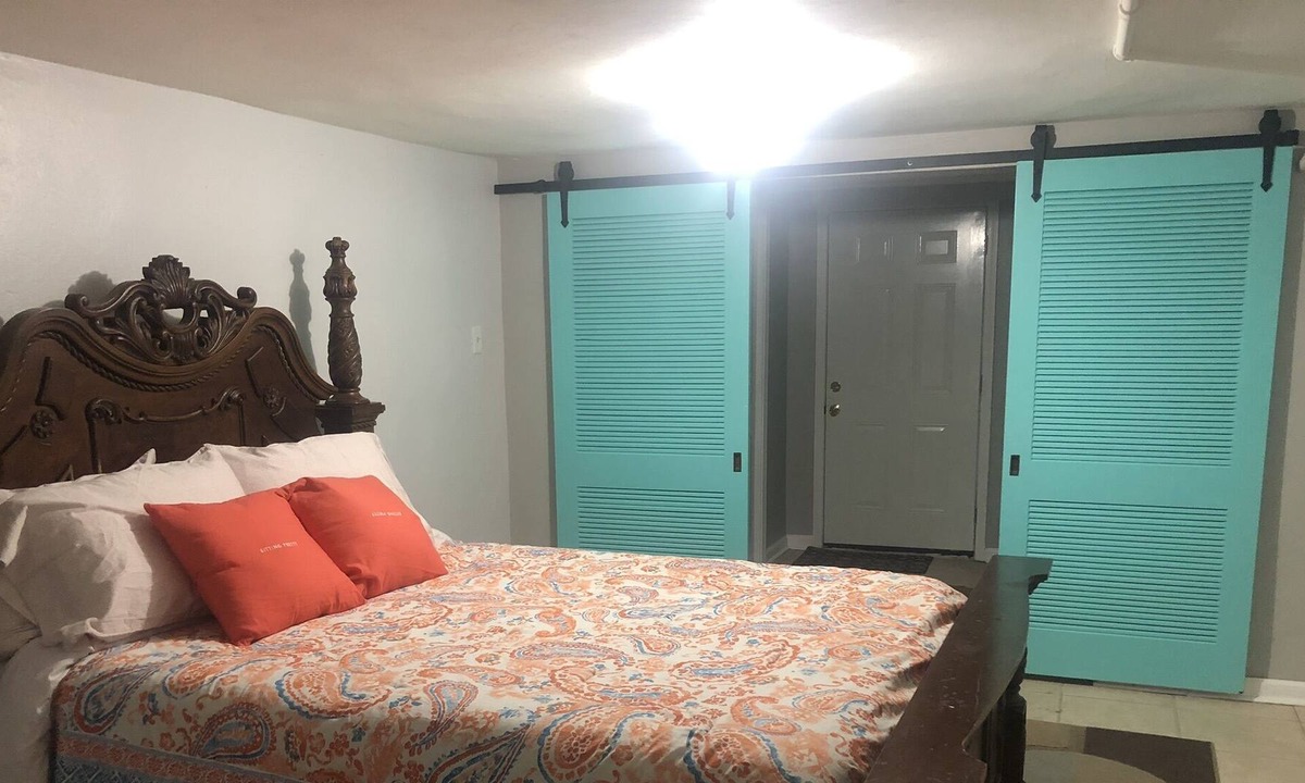 Fairgrounds House | Fairgrounds Ca$ino Pied A Terre 2