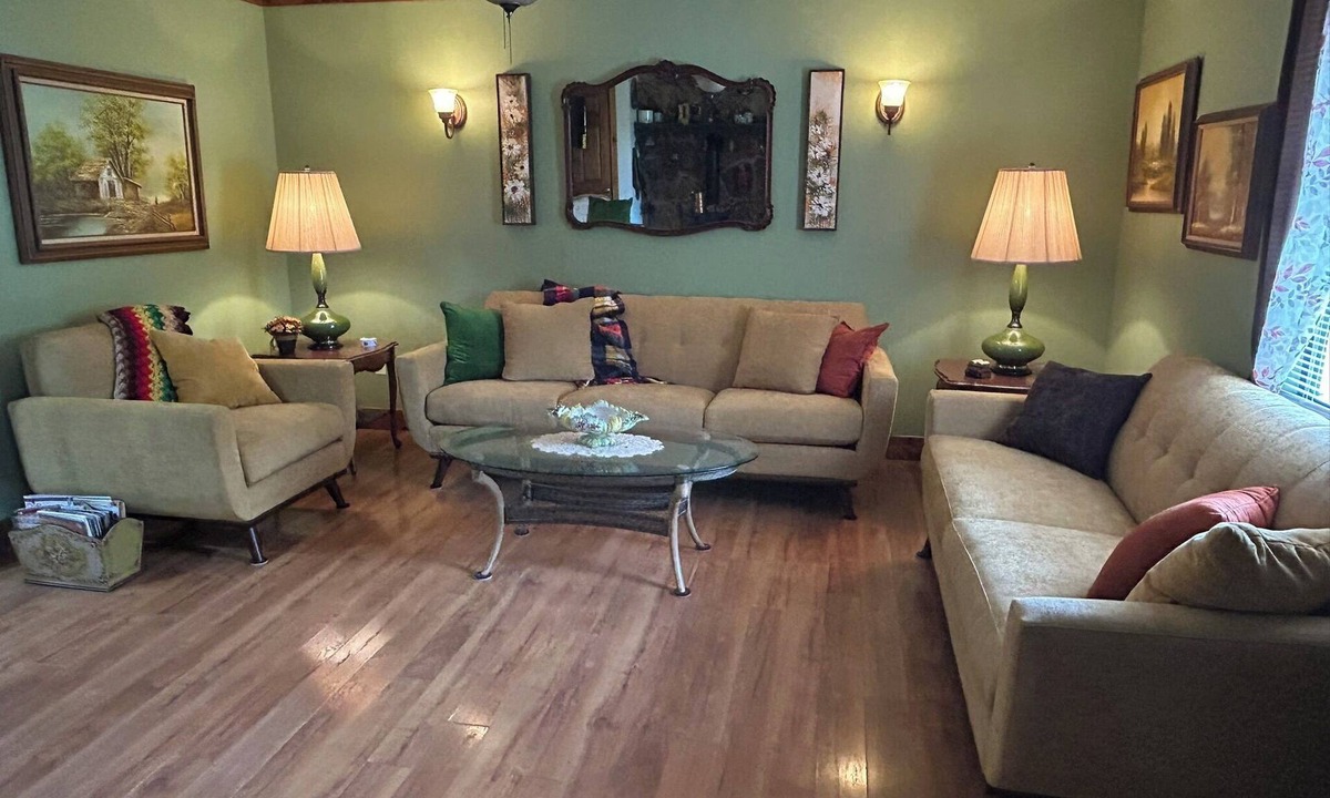 Ono Island House | Families Welcome! Close to Beaches @ Perdido Key! Family Friendly Great Kitchen