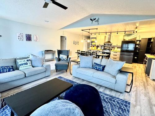 Jacksonville Beach House | Family Escape - walk to beach near Mayo, TPC