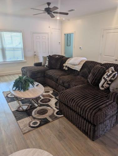 Mobile Apartment | Family Friendly Townhouse in West Mobile