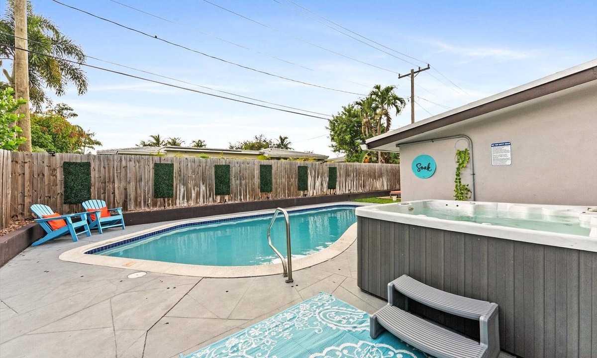 Coral Ridge Isles House | Family Oasis, 3BR, Heated Pool, Hot Tub, Grill