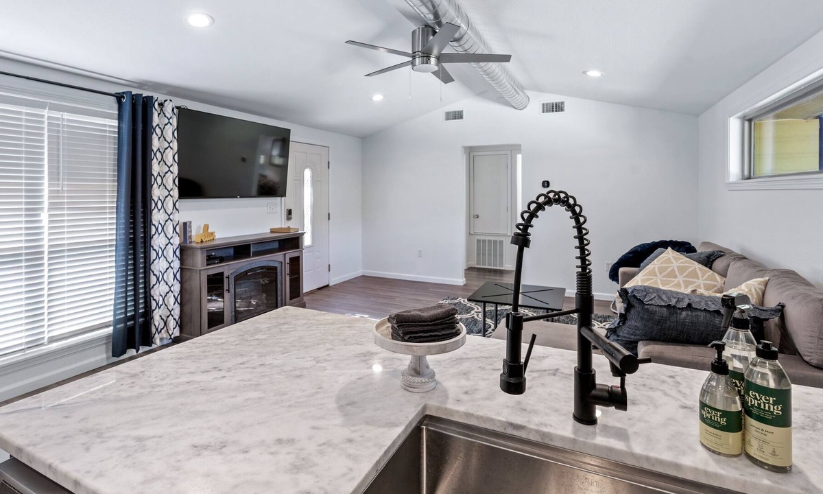 Avinger House | Fawn Crossing - Johnson's Creek, Lake of the Pines
