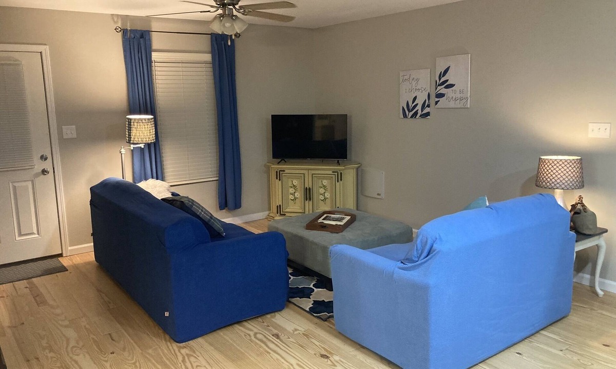 Atmore Cottage | Fern’s Cottage New Construction! A cozy place to relax.