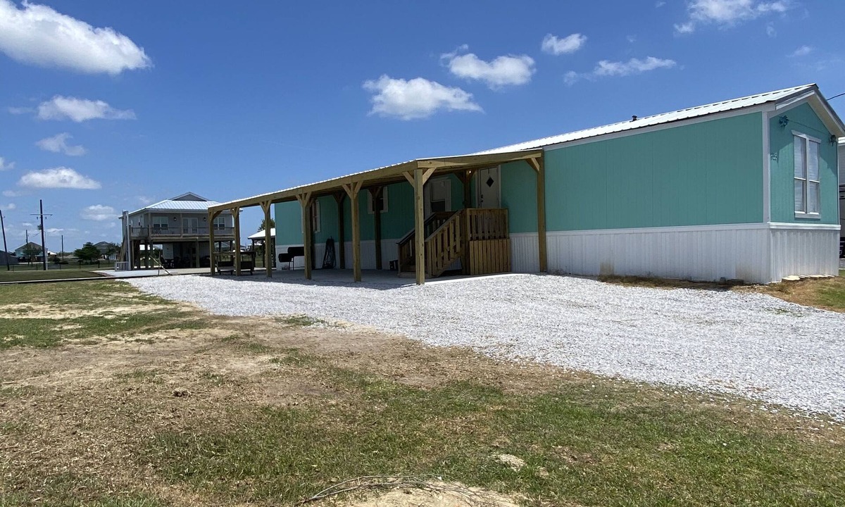 Hackberry House | Geaux Fishing Then Relax