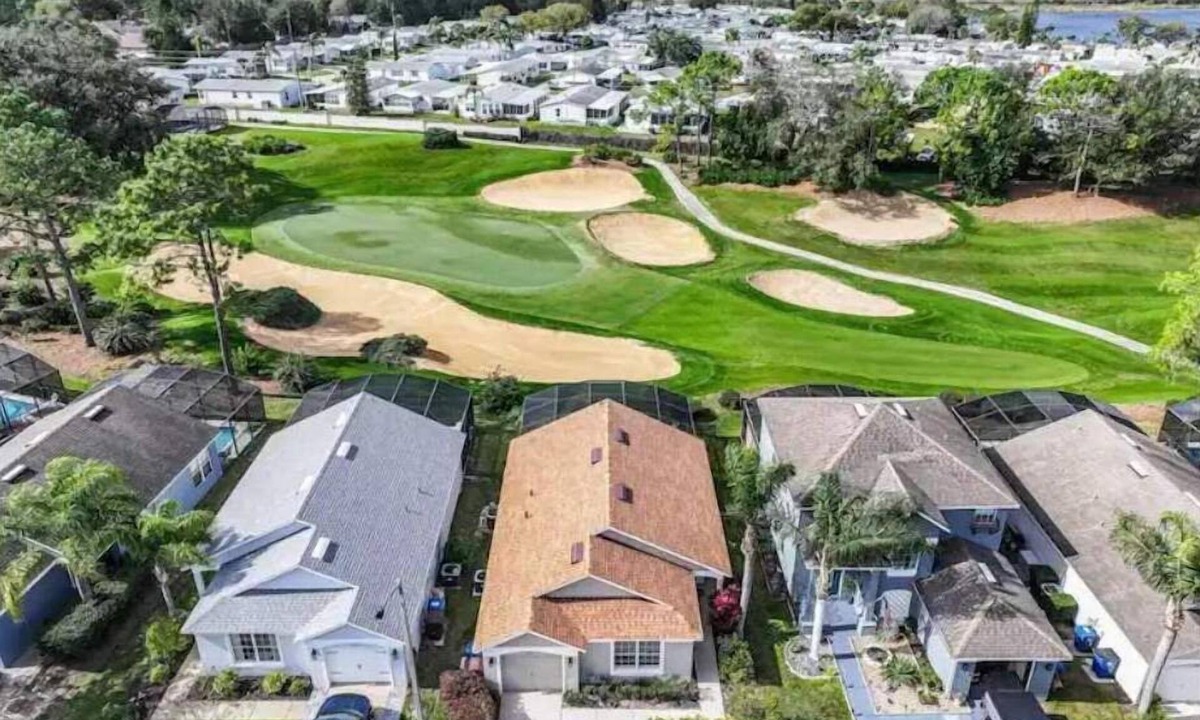 Haines City House | Golf Course Retreat