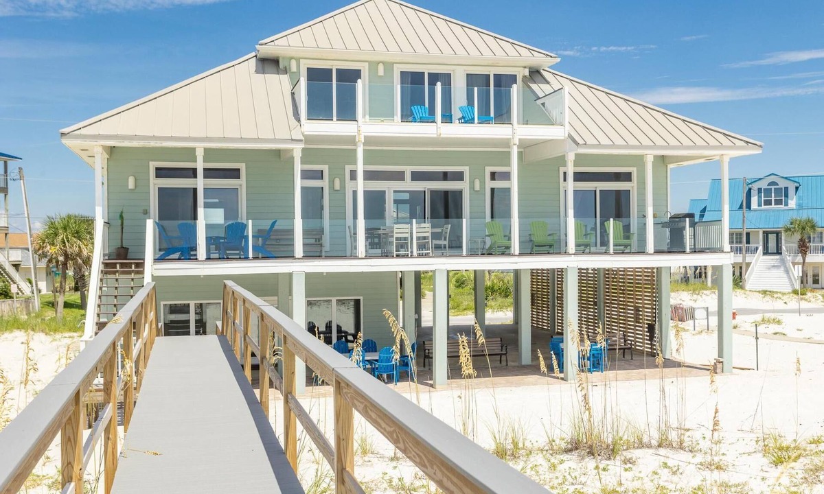 Villa Segunda House | Gorgeous Gulf Front Home - 1214 Ariola Dr! Sleeps up to 21 people!