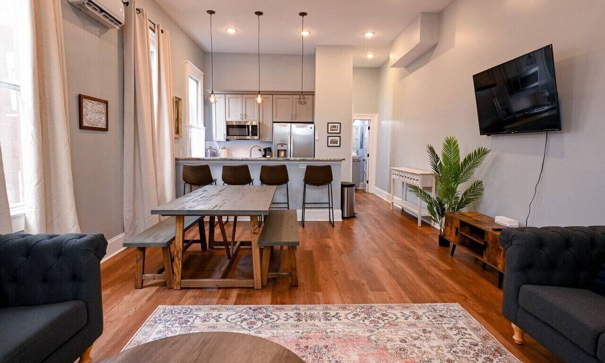 Treme Apartment | Governors Apartment Across from French Quarter Historic Getaways