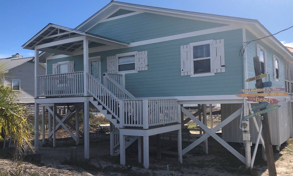 East End House | Great Getaway! Relaxing Ocean Views