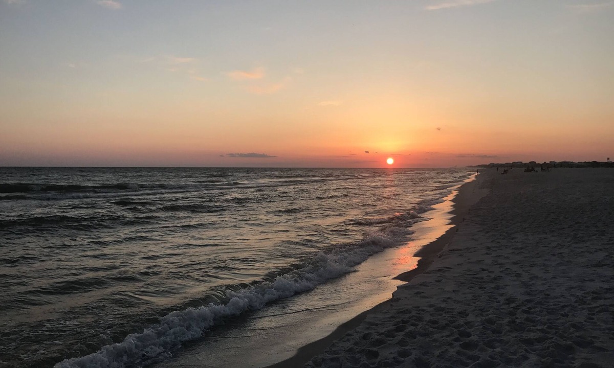 Sunnyside Condo | Gulf front 2BR directly on the beach! Listen to waves from your balcony!