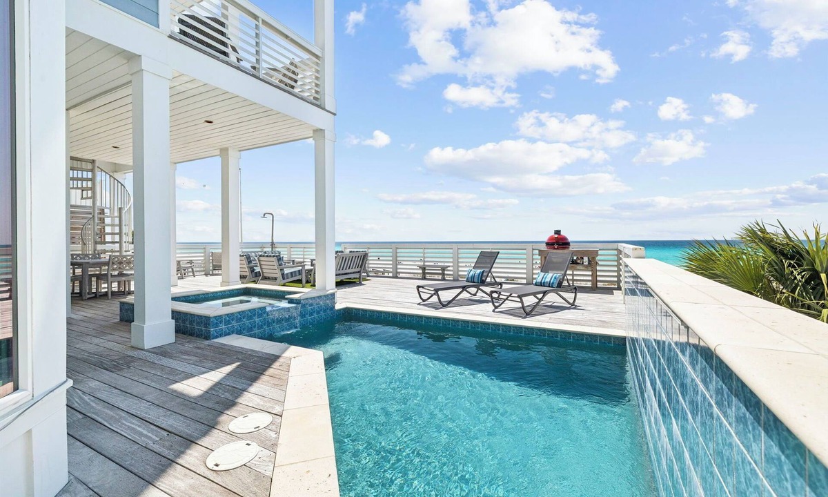 Sunnyside House | Gulf-Front Luxury w/Private Pool, Hot Tub, Loft Game Room, & Direct Beach Access