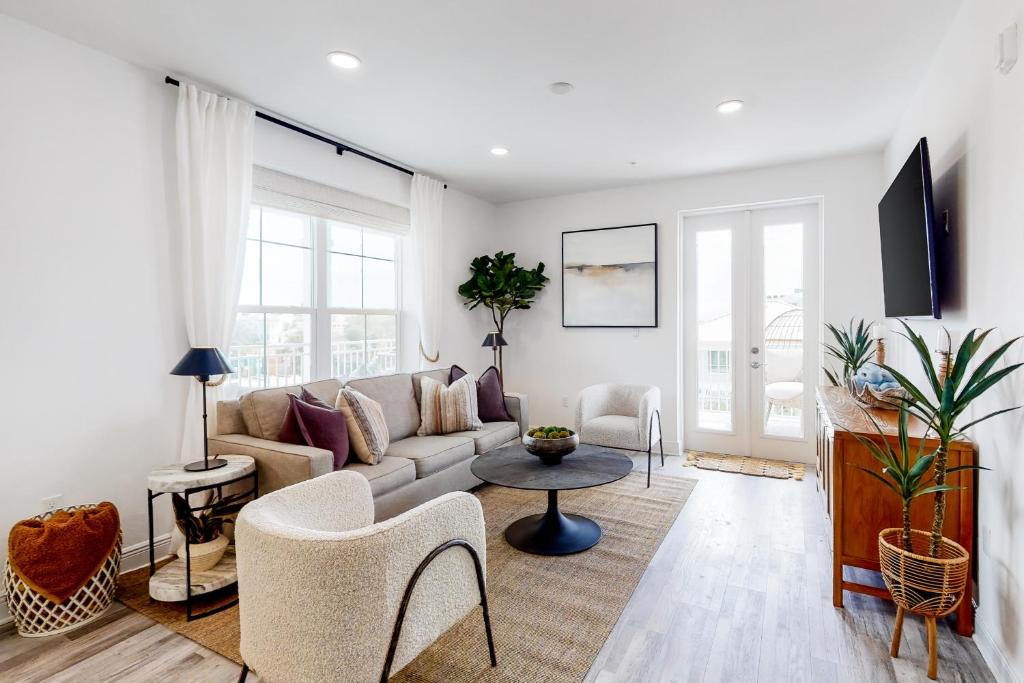 Santa Rosa Beach Apartment | Gulf Place Residence 214