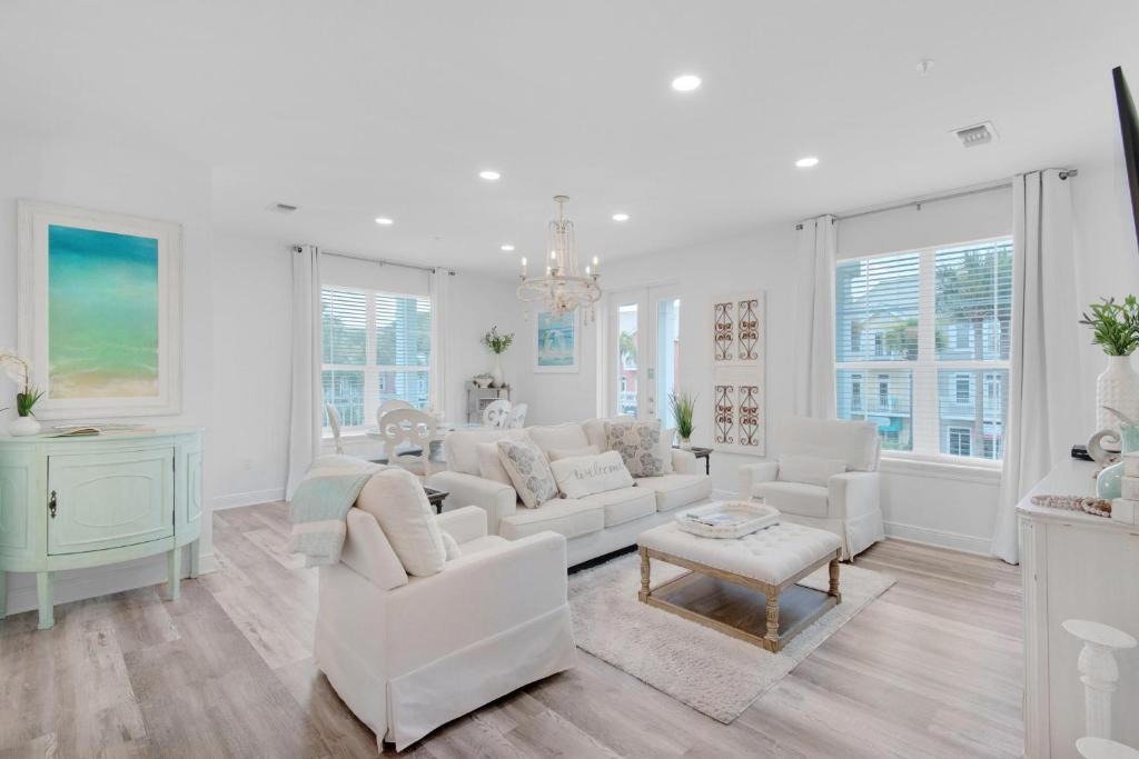 Gulf Place House | Gulf Place Residences 109
