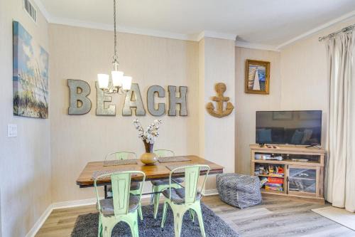 Fort Morgan House | Gulf Shores Condo w/Balcony: 2 Mi to Fort Morgan!