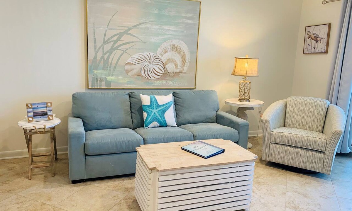 Warrington Condo | Gulf Side Villa 1A - Gulf front Pet Friendly -Free Daily Activities