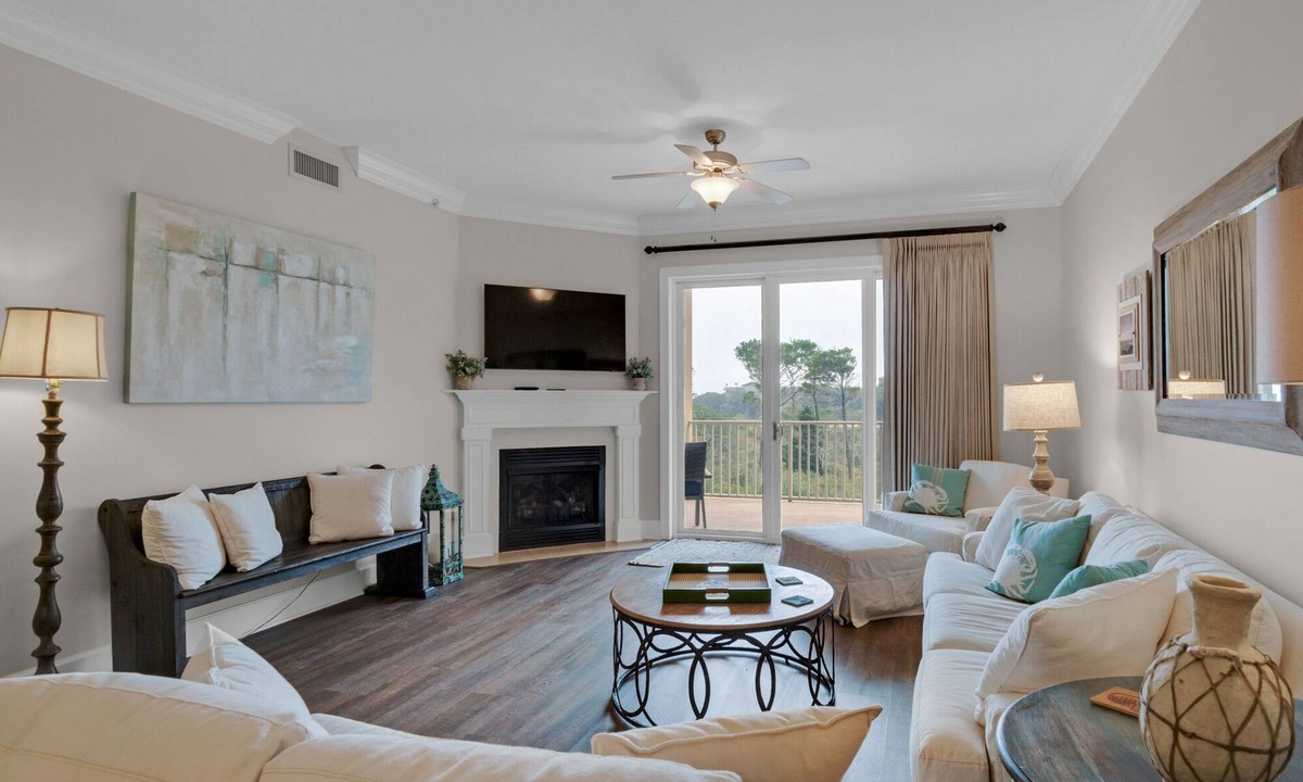 Santa Rosa Beach Condo | Gulf Views at Gorgeous Sanctuary at Redfish 2106