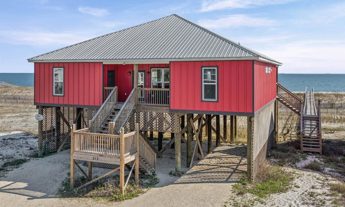 Audubon Place House | Gulffront Home w/Private Boardwalk & Porch