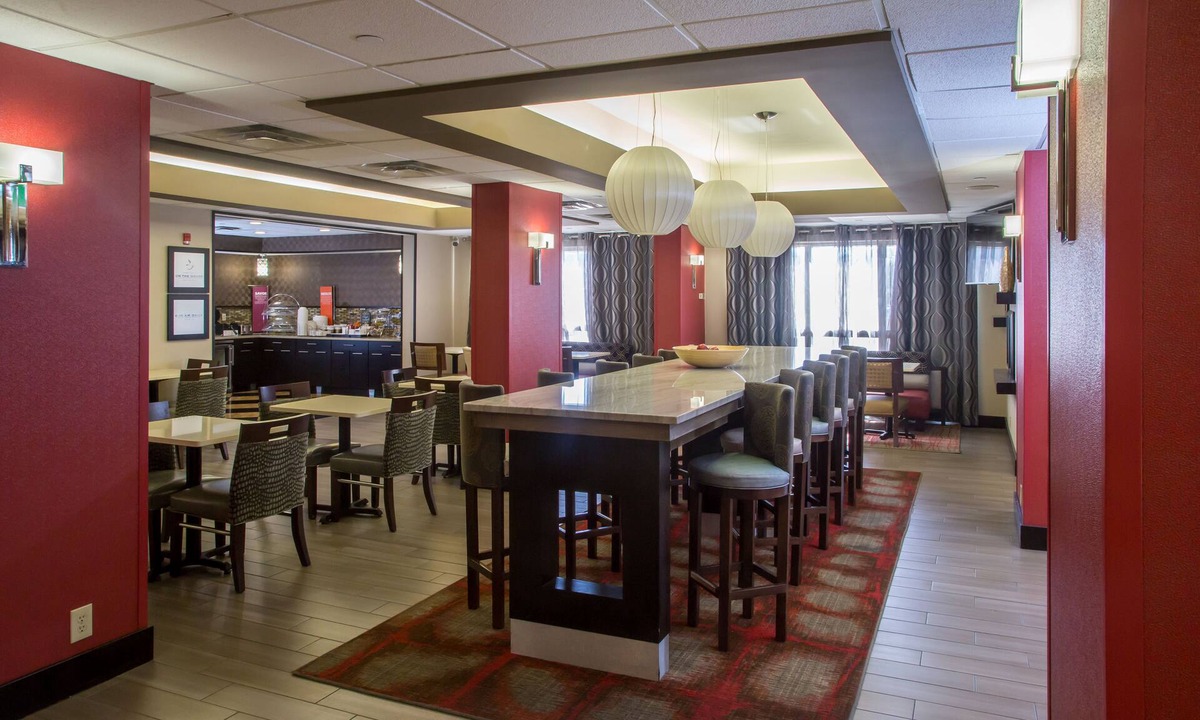 Oxford Hotel | Hampton Inn Oxford-West