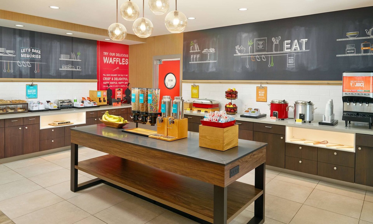 Fultondale Hotel | Hampton Inn & Suites Fultondale Birmingham I 65, AL
