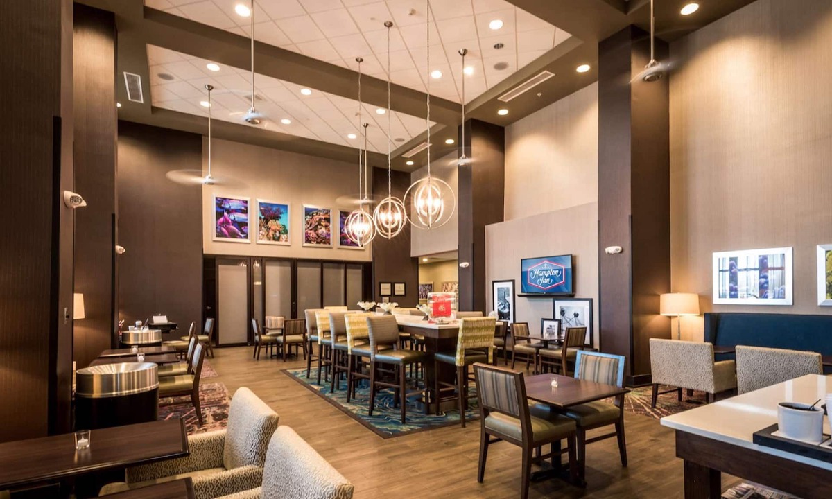Gulfport Hotel | Hampton Inn & Suites Gulfport I-10