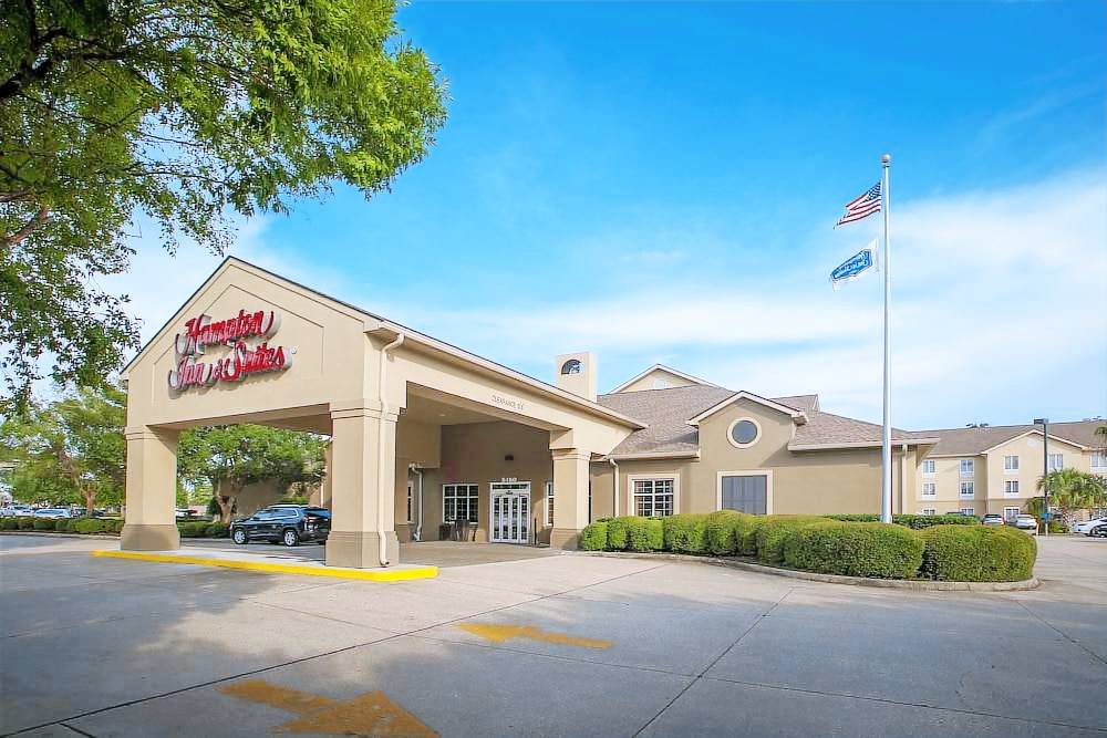 Elmwood Hotel | Hampton Inn & Suites New Orleans/Elmwood