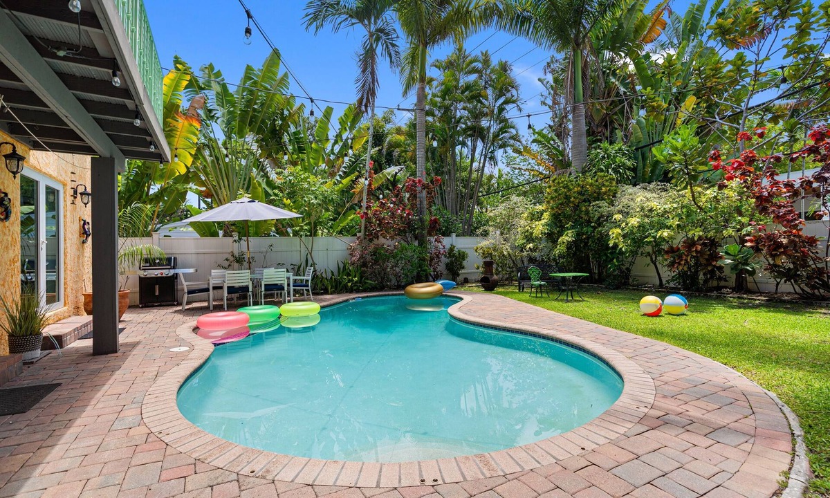 Downtown Fort Lauderdale House | Heated Pool Home & Oasis! BNR Vacation Rentals