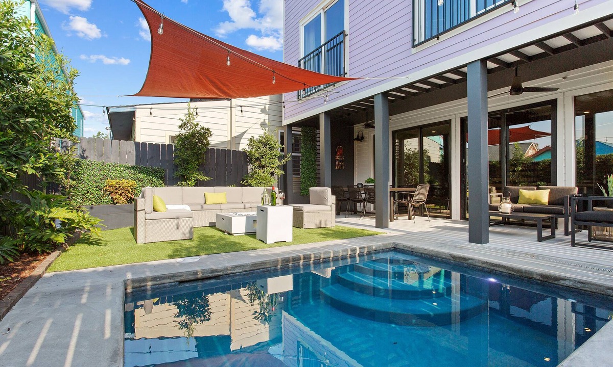 Saint Claude House | Hidden Oasis With Private Pool - Near FQ