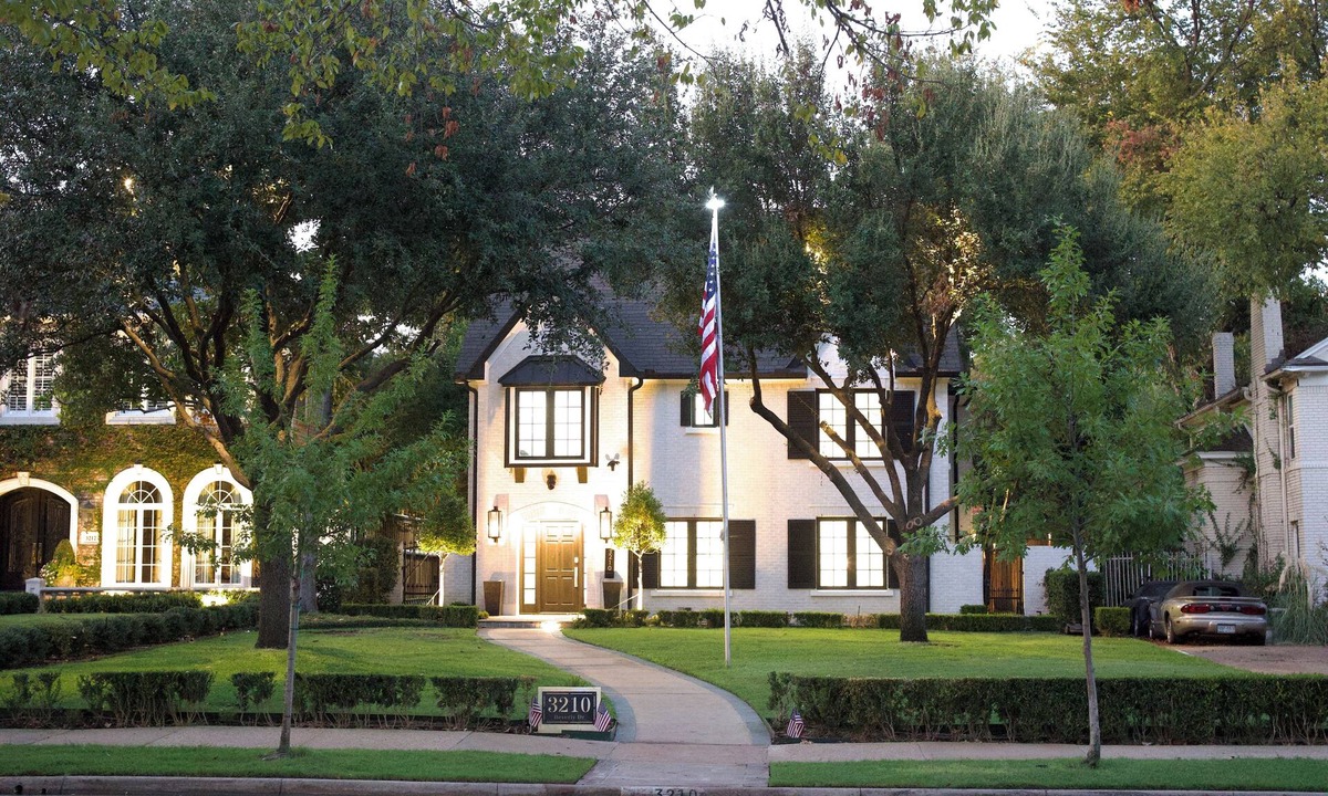 Park Cities House | Highland Park Mansion on Beverly Drive, 1000 feet from the football stadium!