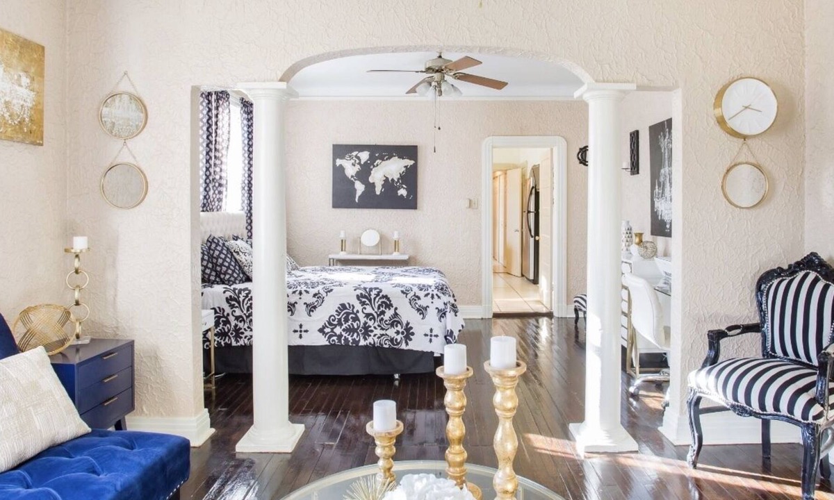 Saint Claude House | Historic 2BD Vintage New Orleans Home 2.2 Miles From French Quarter & Bourbon St