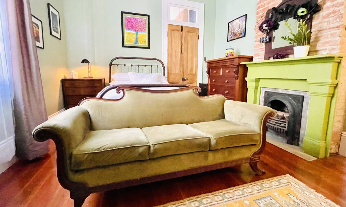 Seventh Ward House | Historic Creole Cottage Apt. Close to the French Quarter