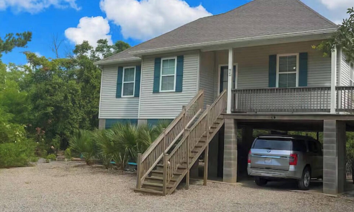 Talisheek House | Historic Old Mandeville Location Location