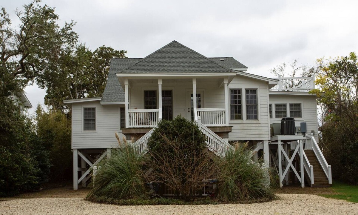 Fairhope House | Historic Tucker Bay House