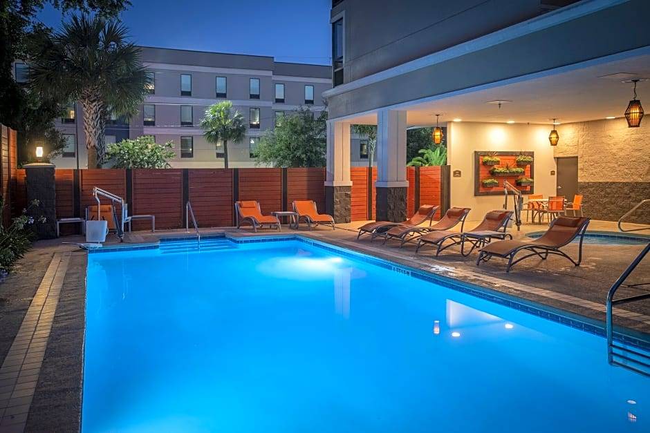 Ferry Pass Hotel | Holiday Inn Pensacola - University Area, an IHG Hotel