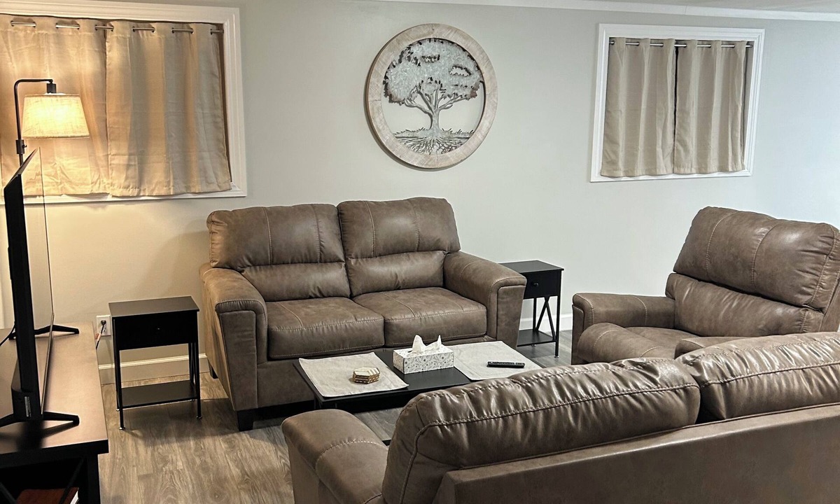 Vicksburg Apartment | Holley Rentals NEW 2 bedroom apartment