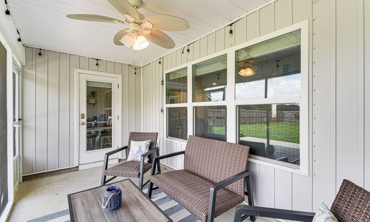 Foley House | Home 12 Mi to Gulf Shores Beach & Boardwalk!