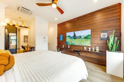 Wilton Manors Apartment | Home in Heart of Wilton Drive, 4 Mi to Beach