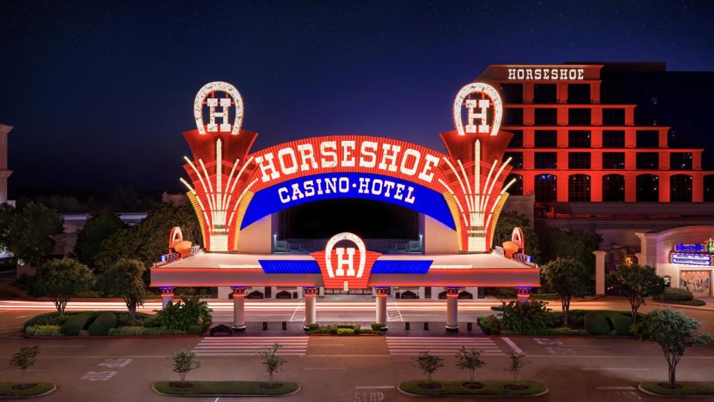 Robinsonville Hotel | Horseshoe Tunica Hotel & Casino - A Caesars Rewards Destination