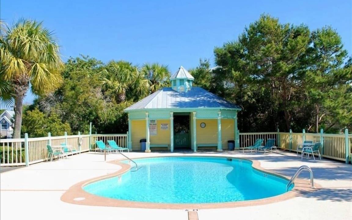Dune Allen Beach House | House ∙ 2 bedrooms ∙ 6 guests