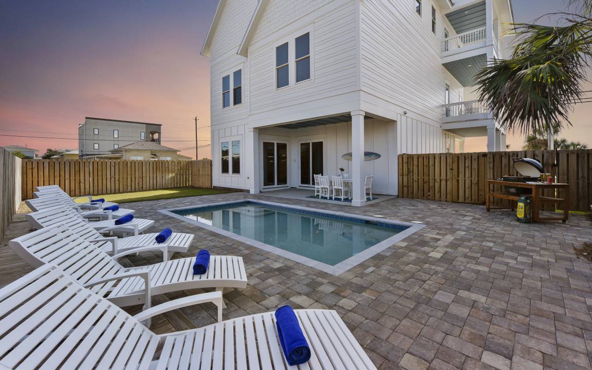 Bid-a-wee Beach House | House ∙ 5 bedrooms ∙ 20 guests